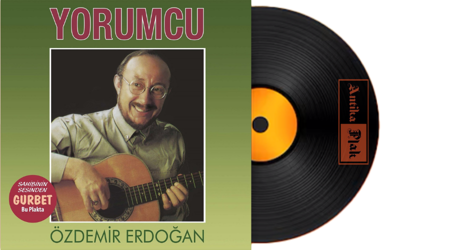 Özdemir Erdoğan  - Yorumcu